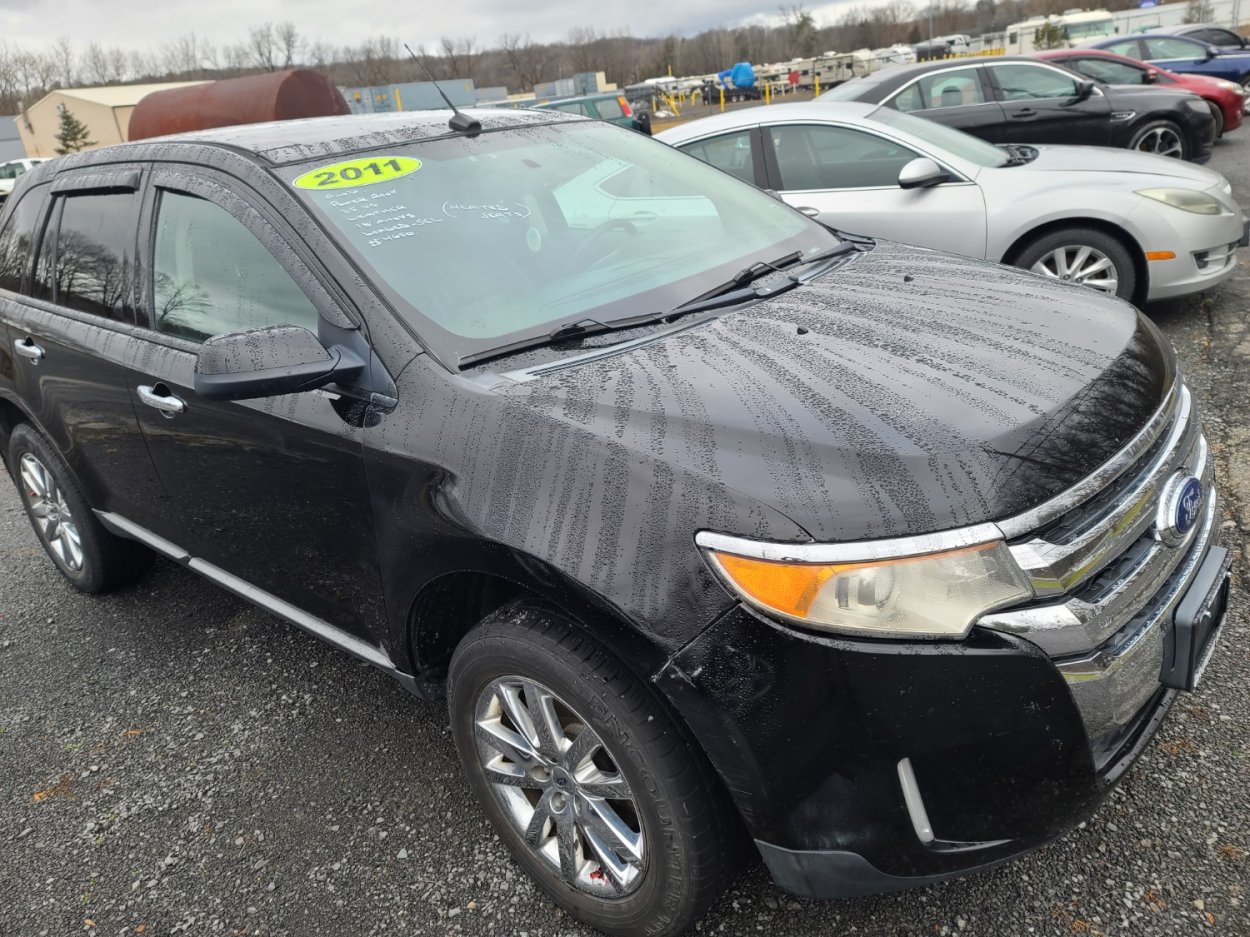 Sports Utility Vehicle For Sale: 2011 Ford Edge
 
