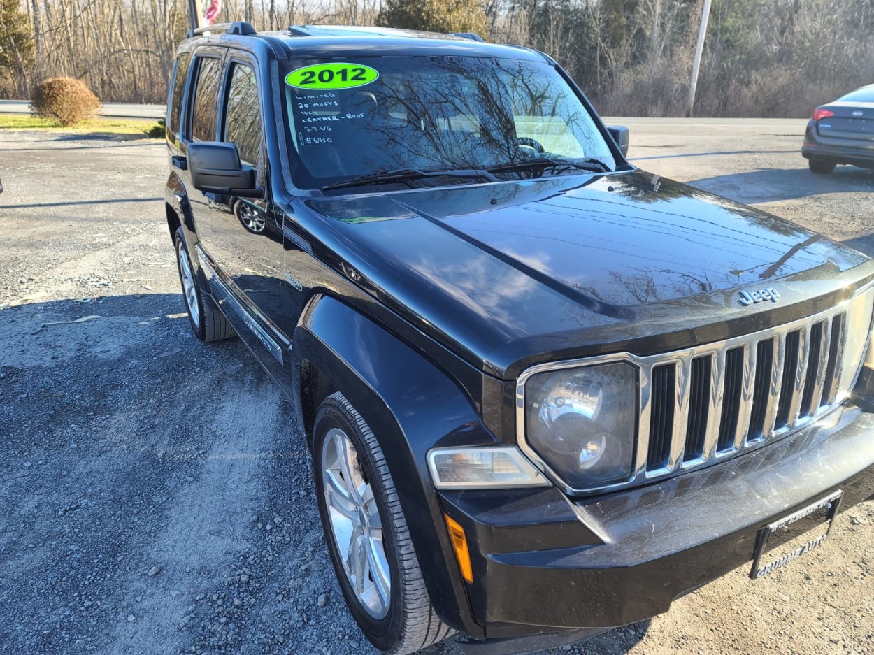 Sports Utility Vehicle For Sale: 2012 Jeep Liberty Limited Jett
